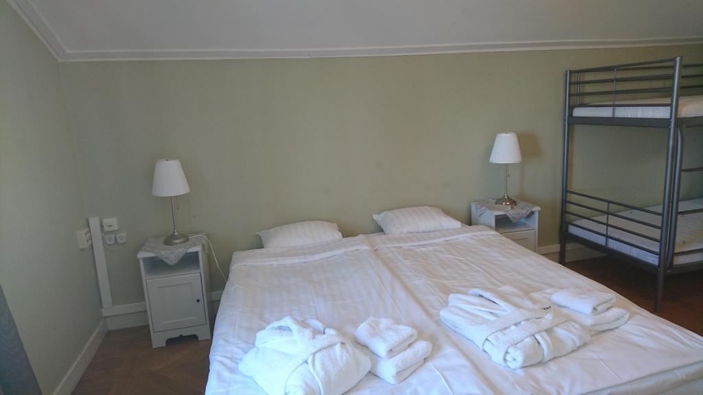 Kaggeholms Slott Bed & Breakfast Ekerö Dış mekan fotoğraf