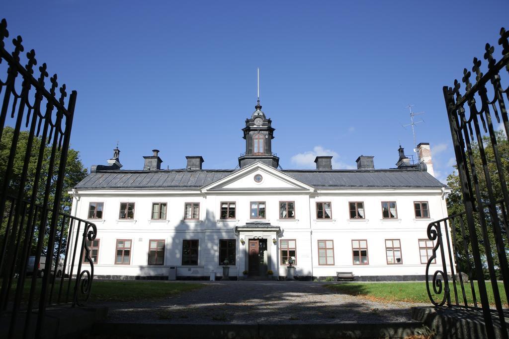 Kaggeholms Slott Bed & Breakfast Ekerö Dış mekan fotoğraf