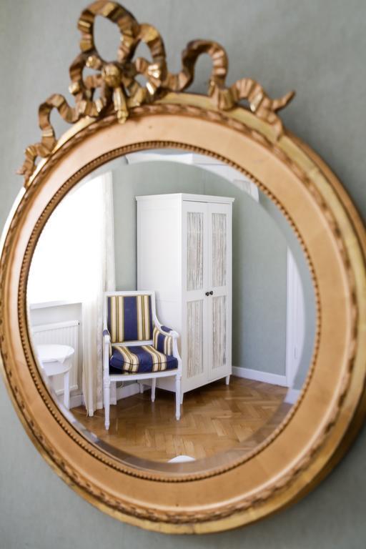 Kaggeholms Slott Bed & Breakfast Ekerö Dış mekan fotoğraf