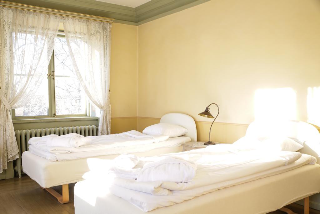 Kaggeholms Slott Bed & Breakfast Ekerö Dış mekan fotoğraf